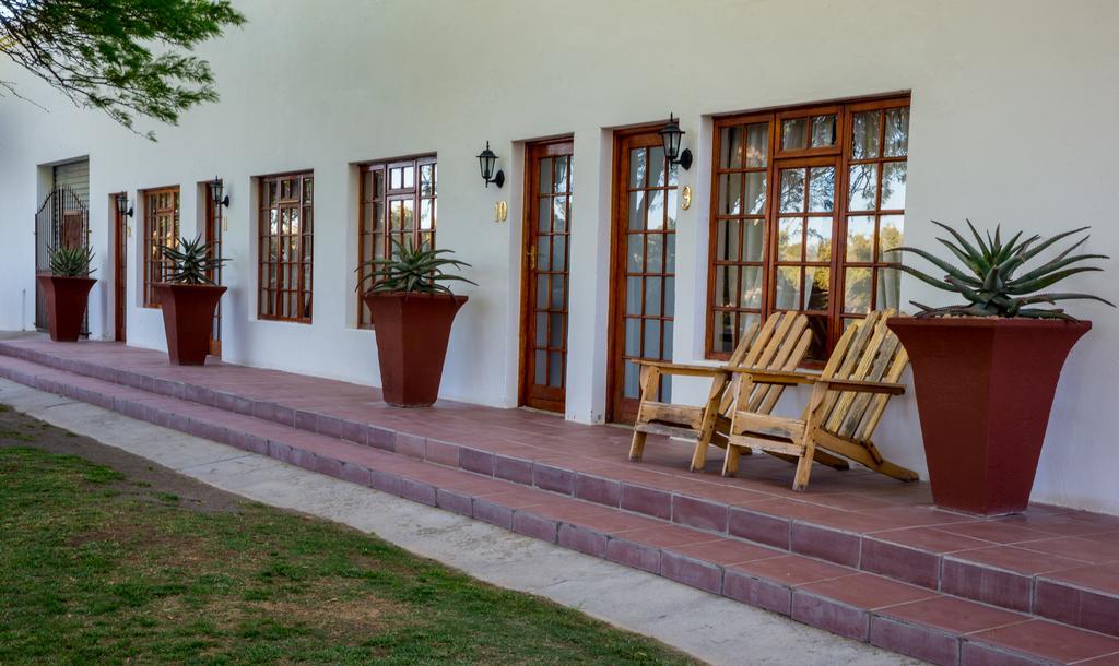 Olive Grove Guest Farm Villa Beaufort West Exteriör bild